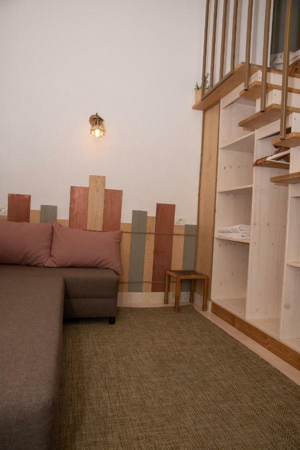 1881 Brasov Old Town - Double Room Dış mekan fotoğraf